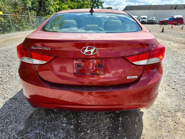 2012 HYUNDAI ELANTRA GLS(Middle grade)