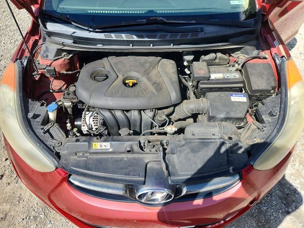 2012 HYUNDAI ELANTRA GLS(Middle grade)