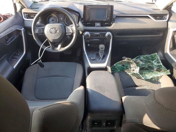 2022 TOYOTA RAV4 LE — CKPT