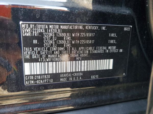 2022 TOYOTA RAV4 LE — VINS