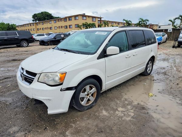 2012 DODGE CARAVAN SXT — Front 3/4