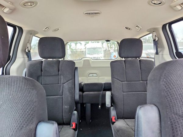 2012 DODGE CARAVAN SXT — SUVN