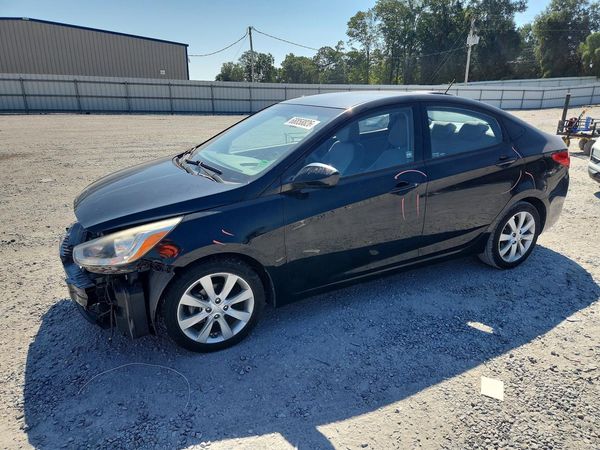 2014 HYUNDAI ACCENT