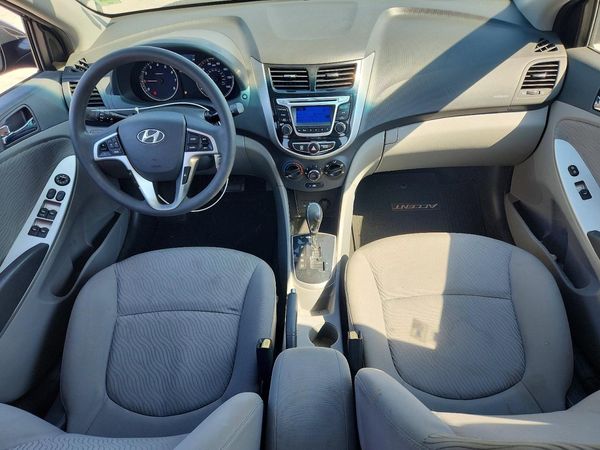 2014 HYUNDAI ACCENT