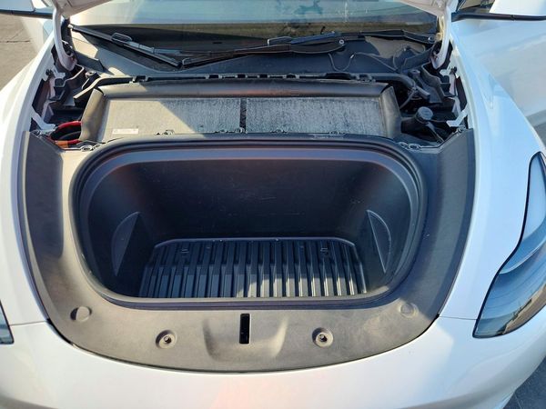 2024 TESLA MODEL Y — Engine bay