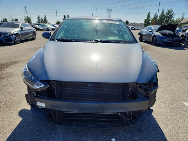 2018 HYUNDAI ELANTRA