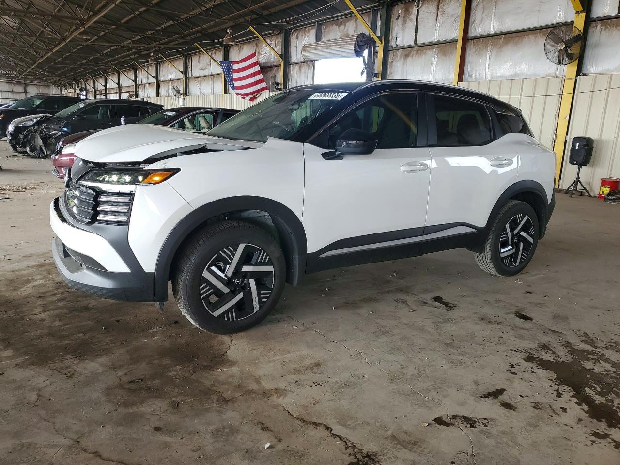 2026 NISSAN KICKS — Front 3/4