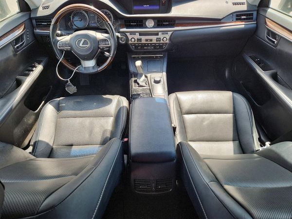 2018 LEXUS ES 350