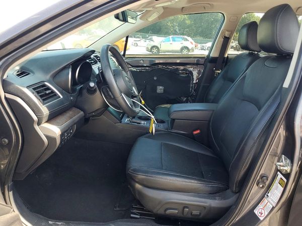 2019 SUBARU OUTBACK — DENT