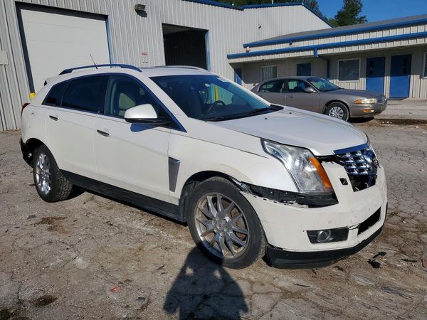 2014 CADILLAC SRX — Passenger 3/4