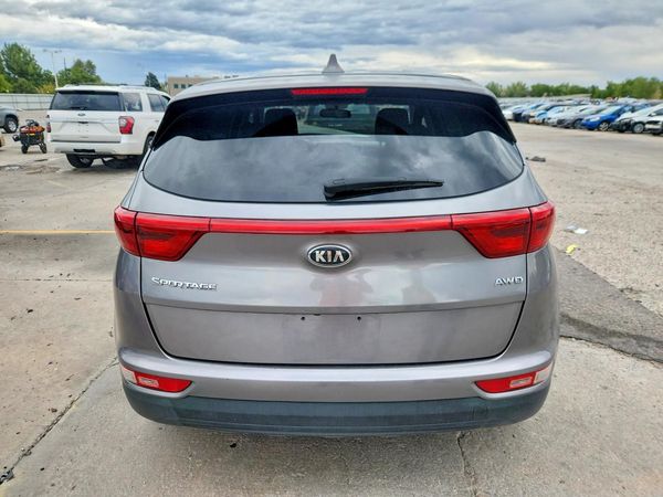 2017 KIA SPORTAGE LX