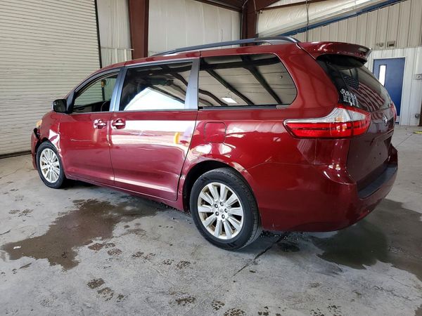 2015 TOYOTA SIENNA — DSRA