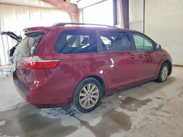2015 TOYOTA SIENNA — PSRA