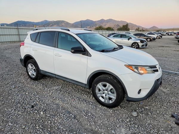 2014 TOYOTA RAV4 Standard — Passenger 3/4