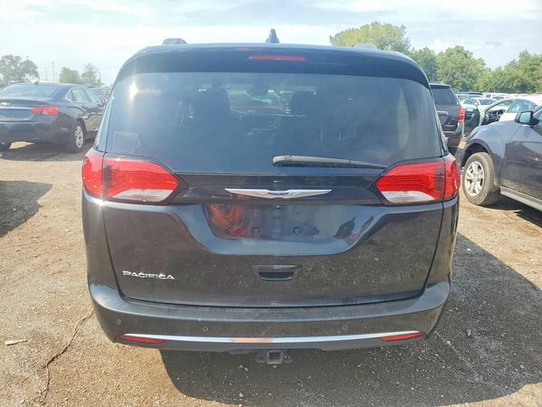 2019 CHRYSLER PACIFICA Touring L Plus