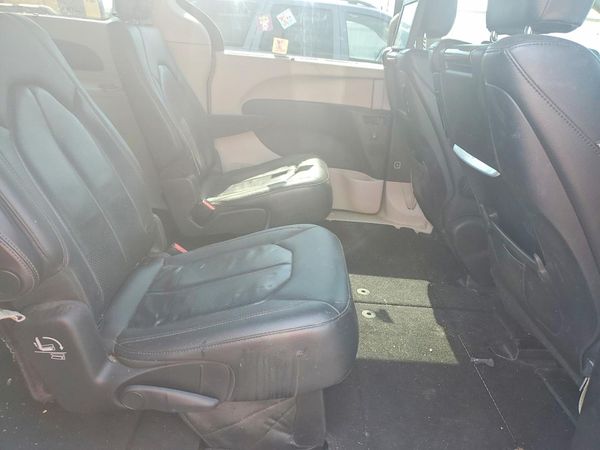 2019 CHRYSLER PACIFICA Touring L Plus