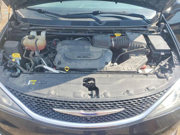 2019 CHRYSLER PACIFICA Touring L Plus