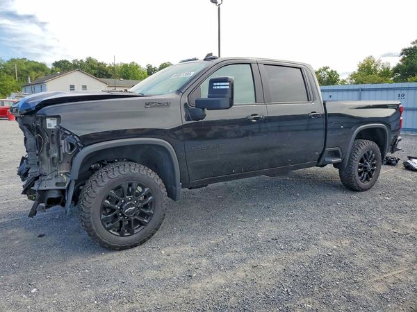 2025 CHEVROLET SILVERADO LT