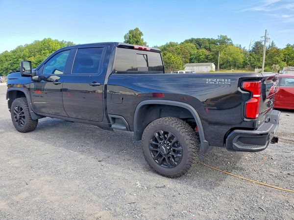 2025 CHEVROLET SILVERADO LT