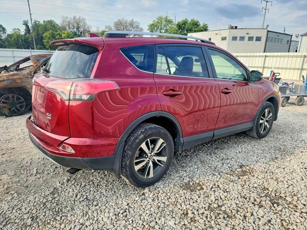 2018 TOYOTA RAV4 Adventure/XLE