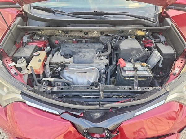 2018 TOYOTA RAV4 Adventure/XLE