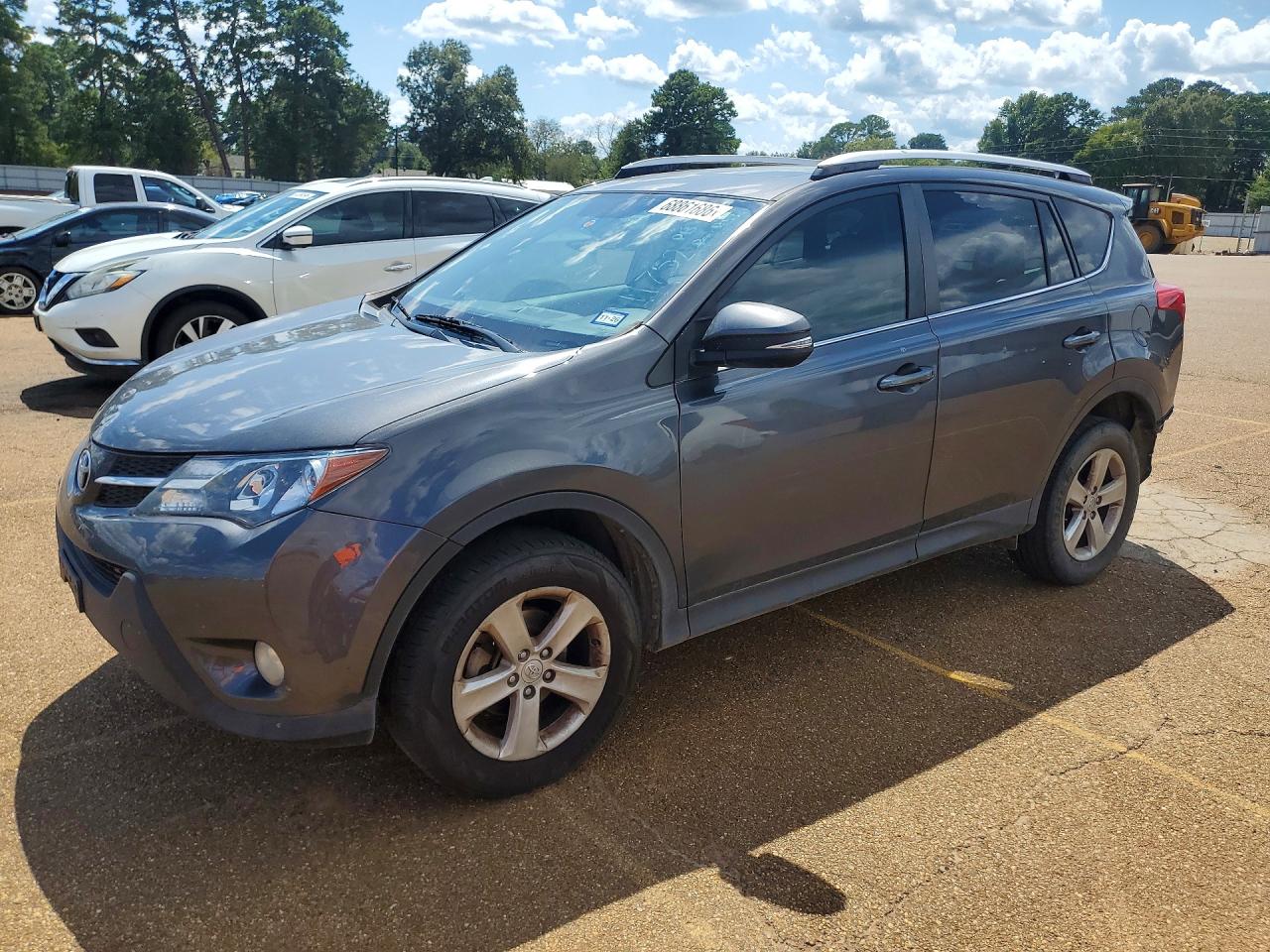 2013 TOYOTA RAV4 Sports — Front 3/4