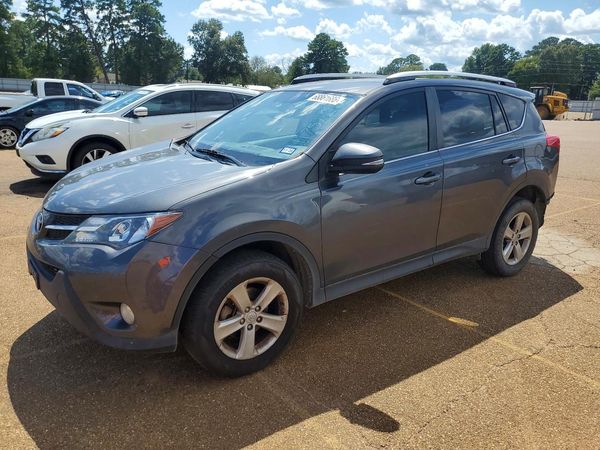 2013 TOYOTA RAV4 Sports — Front 3/4