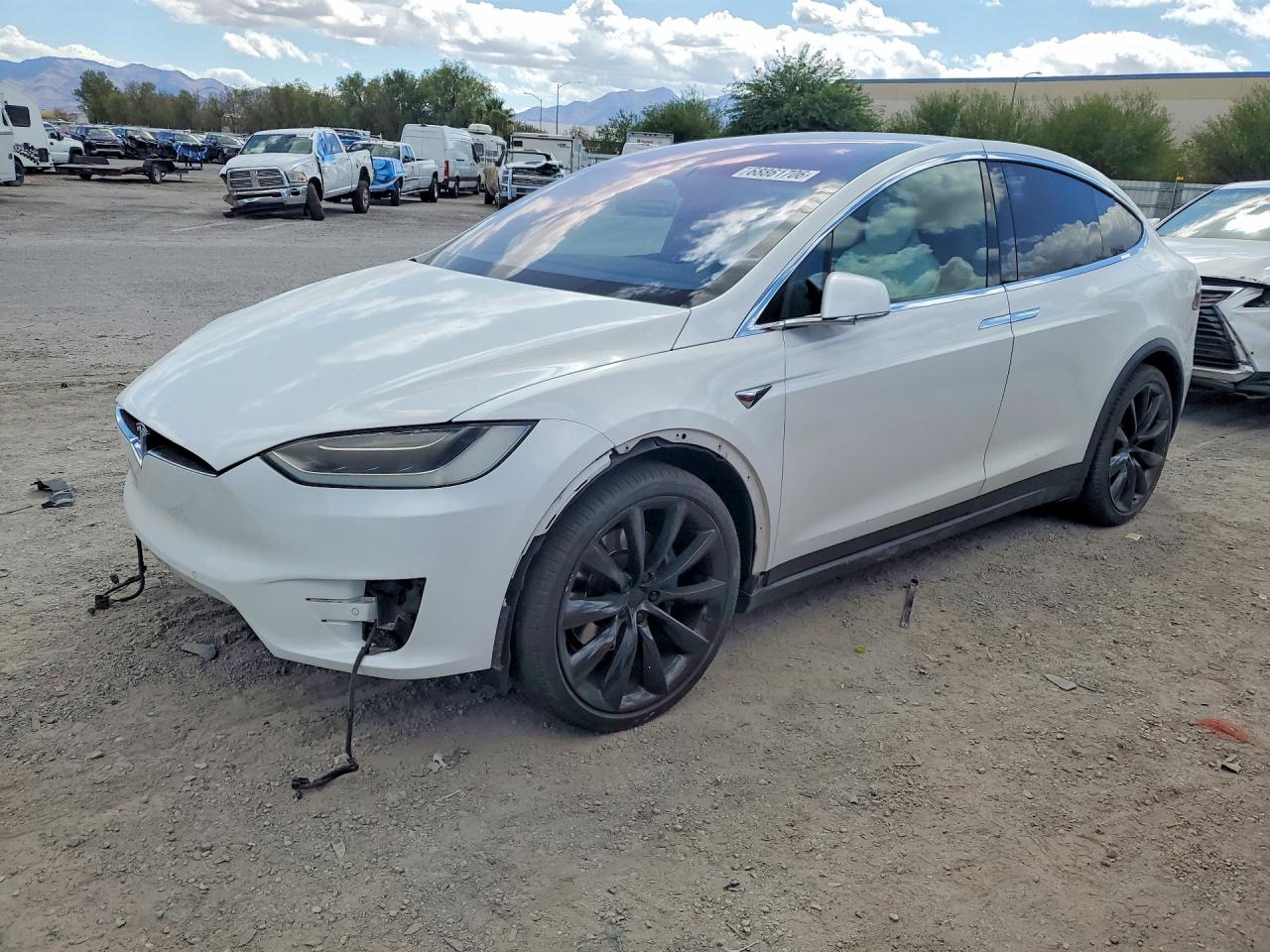 2017 TESLA MODEL X — Front 3/4