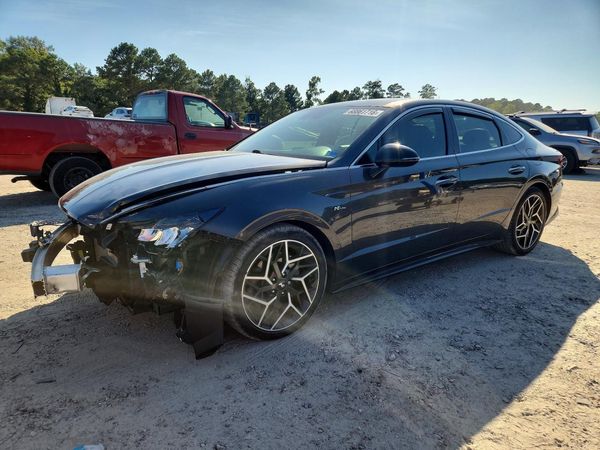 2021 HYUNDAI SONATA — Front 3/4
