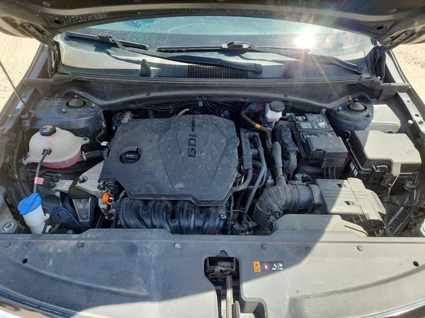 2023 KIA SPORTAGE SX — Engine bay