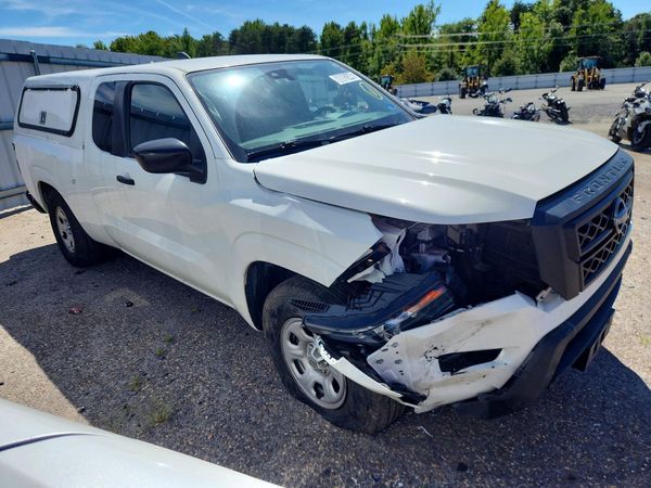 2024 NISSAN FRONTIER — Passenger 3/4