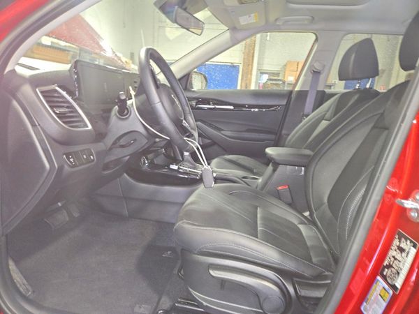 2026 KIA SELTOS S — DENT