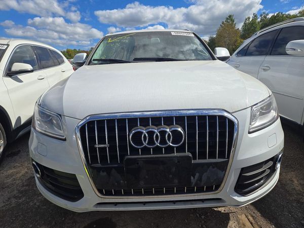 2013 AUDI Q5 Premium Plus — DIRF