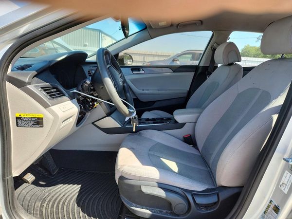 2017 HYUNDAI SONATA SE, Eco — DENT
