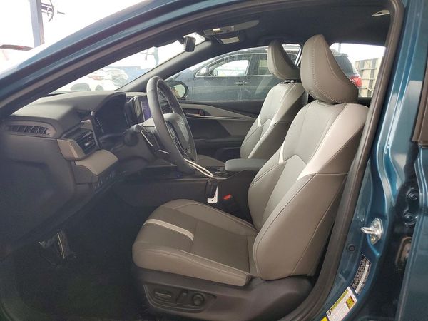 2025 TOYOTA CAMRY — DENT