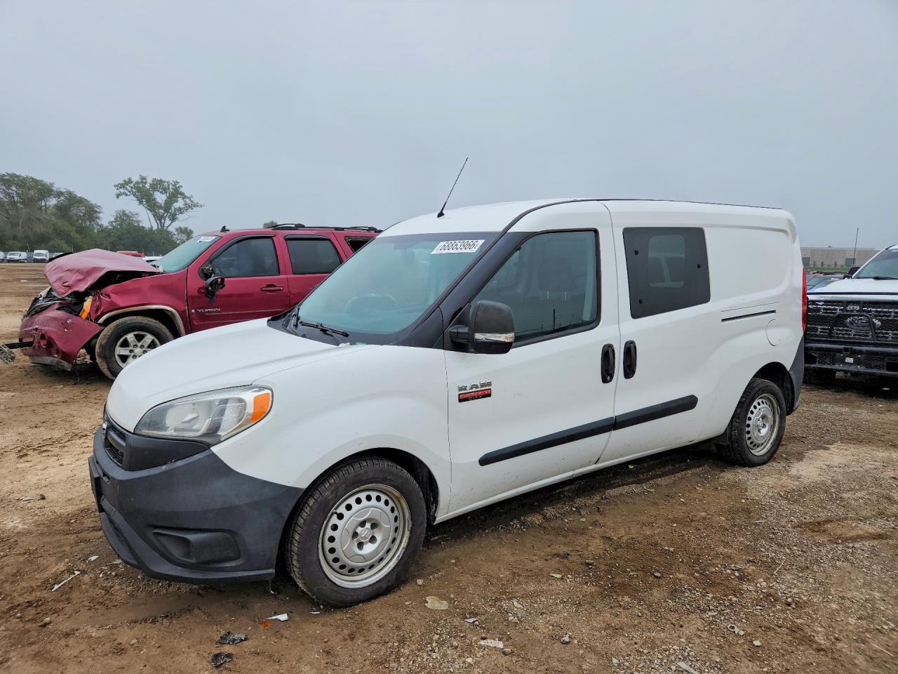 2016 RAM PROMASTER CITY WAGON — Front 3/4