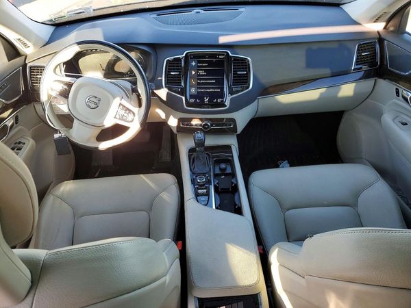 2017 VOLVO XC90 — CKPT