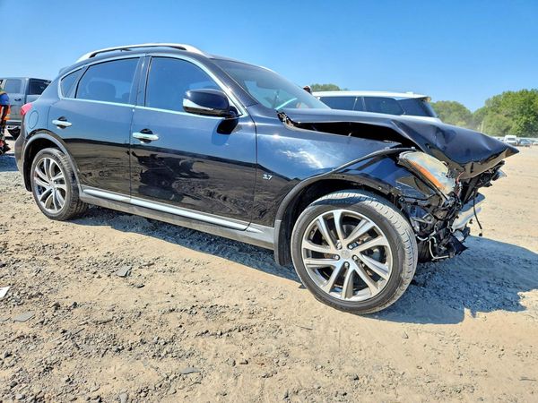 2017 INFINITI QX50 — Passenger 3/4