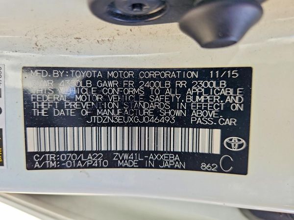 2016 TOYOTA PRIUS — VINS
