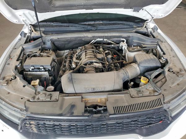 2023 DODGE DURANGO — Engine bay