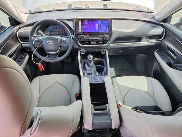 2024 TOYOTA GRAND HIGHLANDER