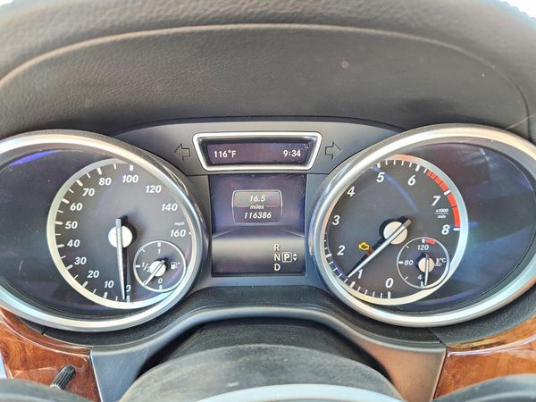 2015 MERCEDES-BENZ GL GL550 4MATIC