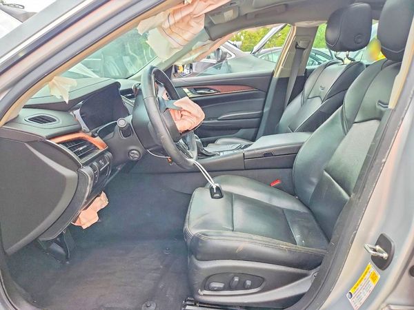 2016 CADILLAC CTS Luxury — DENT