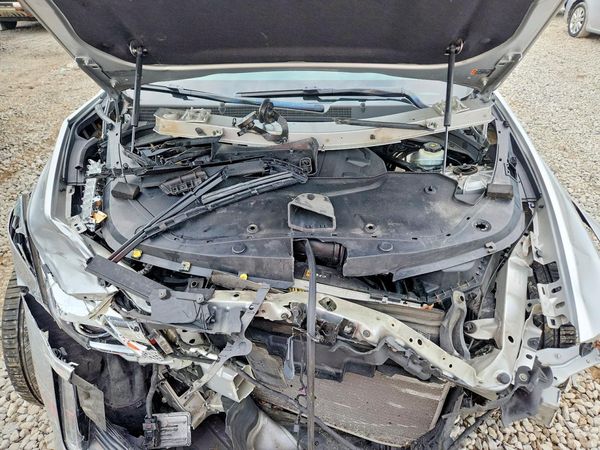 2016 CADILLAC CTS Luxury — Engine bay