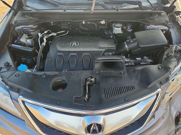 2017 ACURA RDX — Engine bay