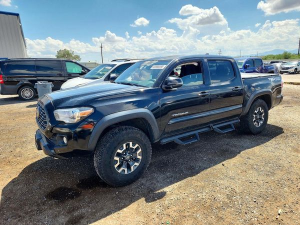 2021 TOYOTA TACOMA — Front 3/4