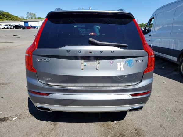 2019 VOLVO XC90 Momentum — DIRR