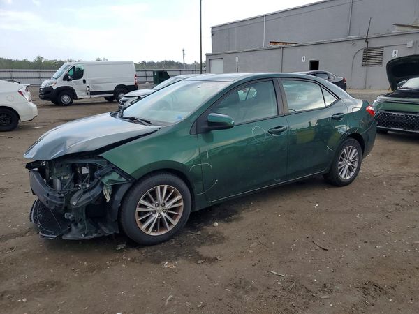2014 TOYOTA COROLLA — Front 3/4
