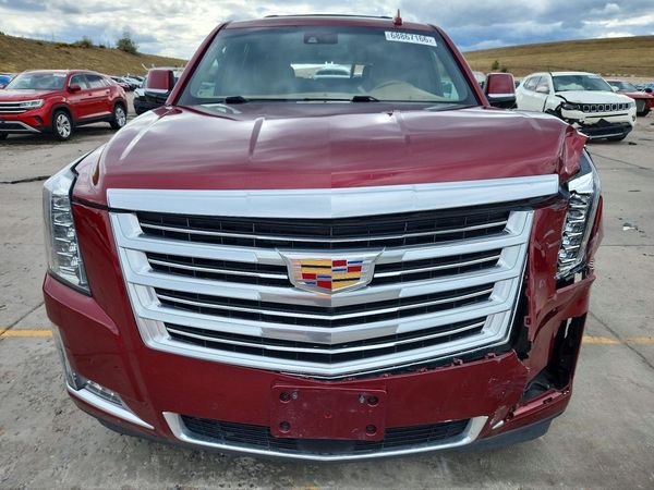 2017 CADILLAC ESCALADE — DIRF