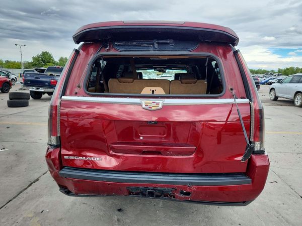 2017 CADILLAC ESCALADE — DIRR